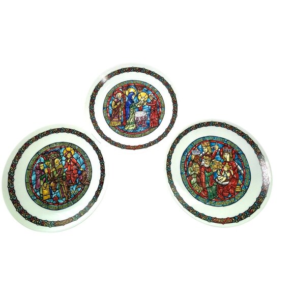 3 Limoges Noel Vitrail Collector Plates Christmas Stained Glass Design Catholic - Picture 5 of 9